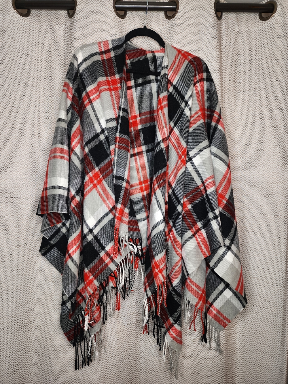Plaid Fringe Open Poncho Wrap - Red, Black & White